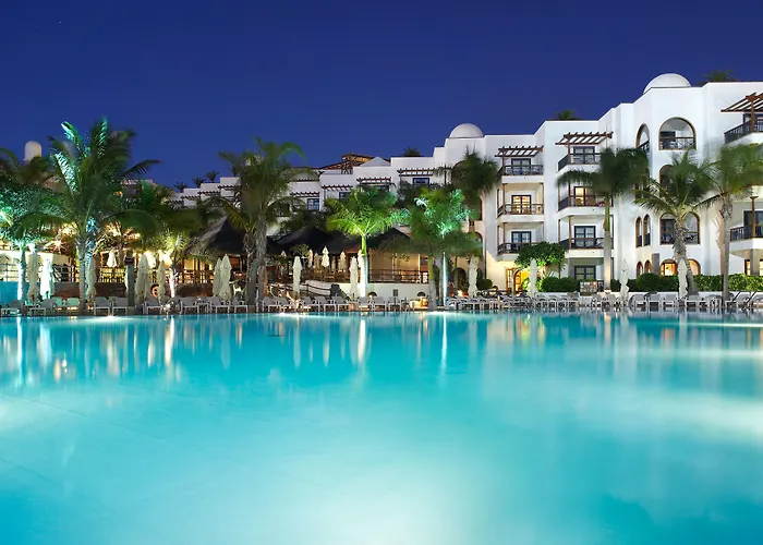 杨扎公主套房度假酒店